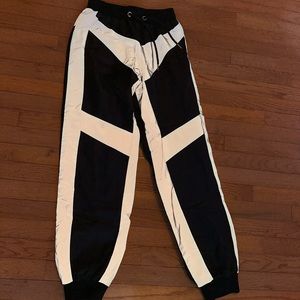 I am gia reflective joggers